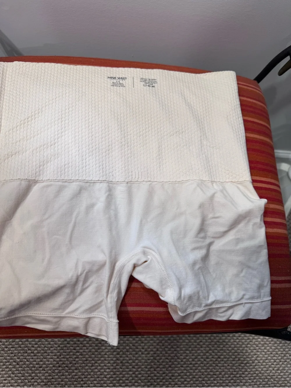 Nine West White Shapewear Briefs with Subtle Logo - Picture 4 of 7